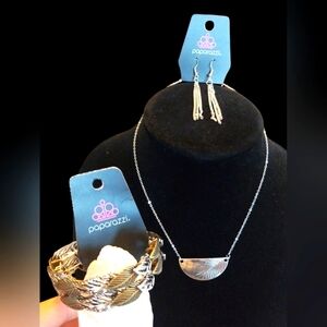 NWT Set Necklace with Earrings, Stretchable Bracelet with Siver & Brass Leaves